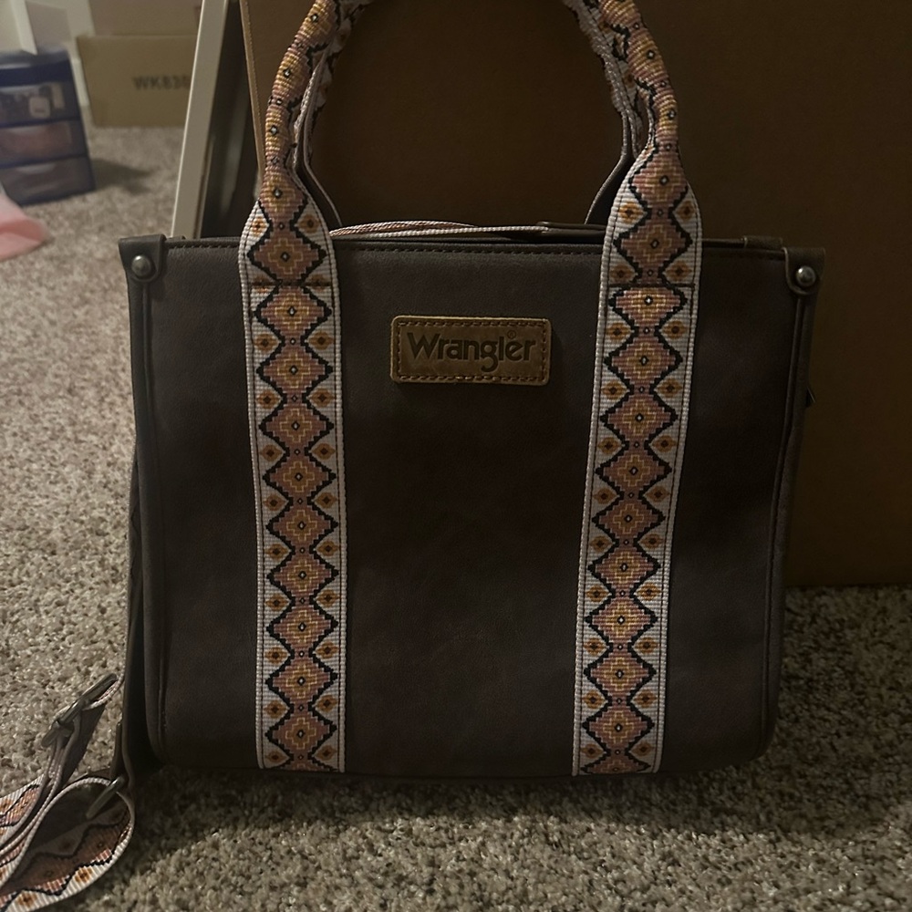 Wrangler Dark Brown Tote with Geometric Straps